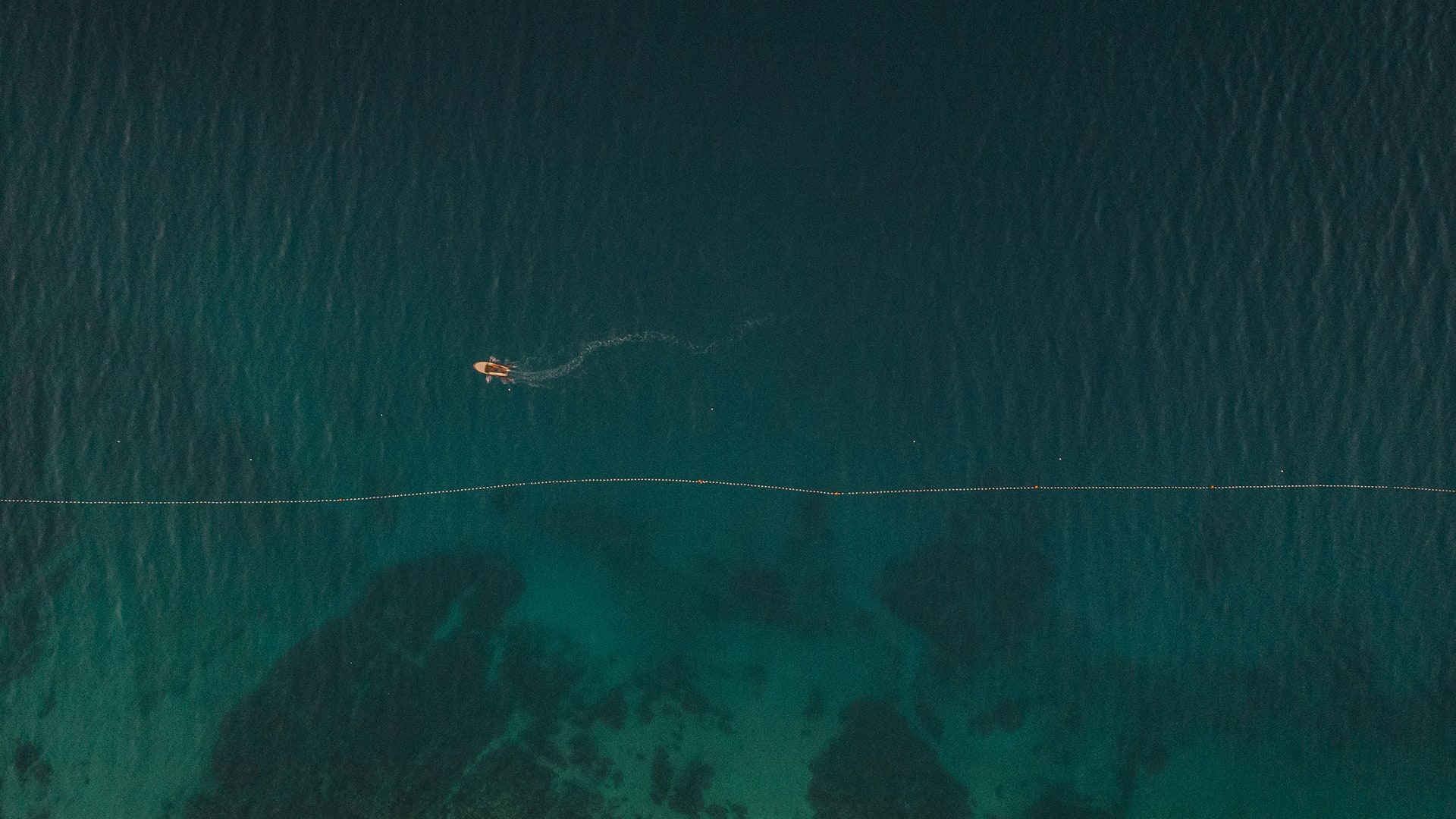 <p>Precisely follow the path your AUV takes without sinking or floating upwards.</p>
